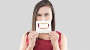 dental plaque and tartar buildup